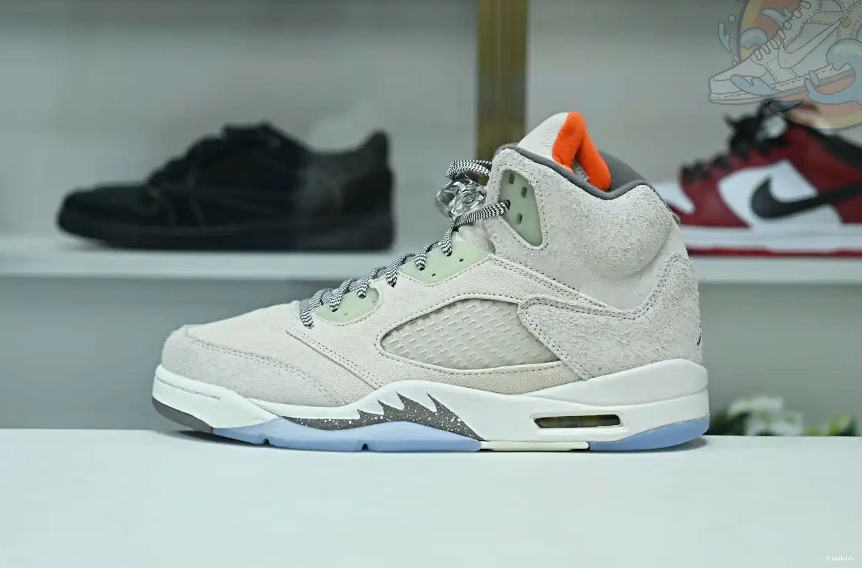 Air Jordan SE